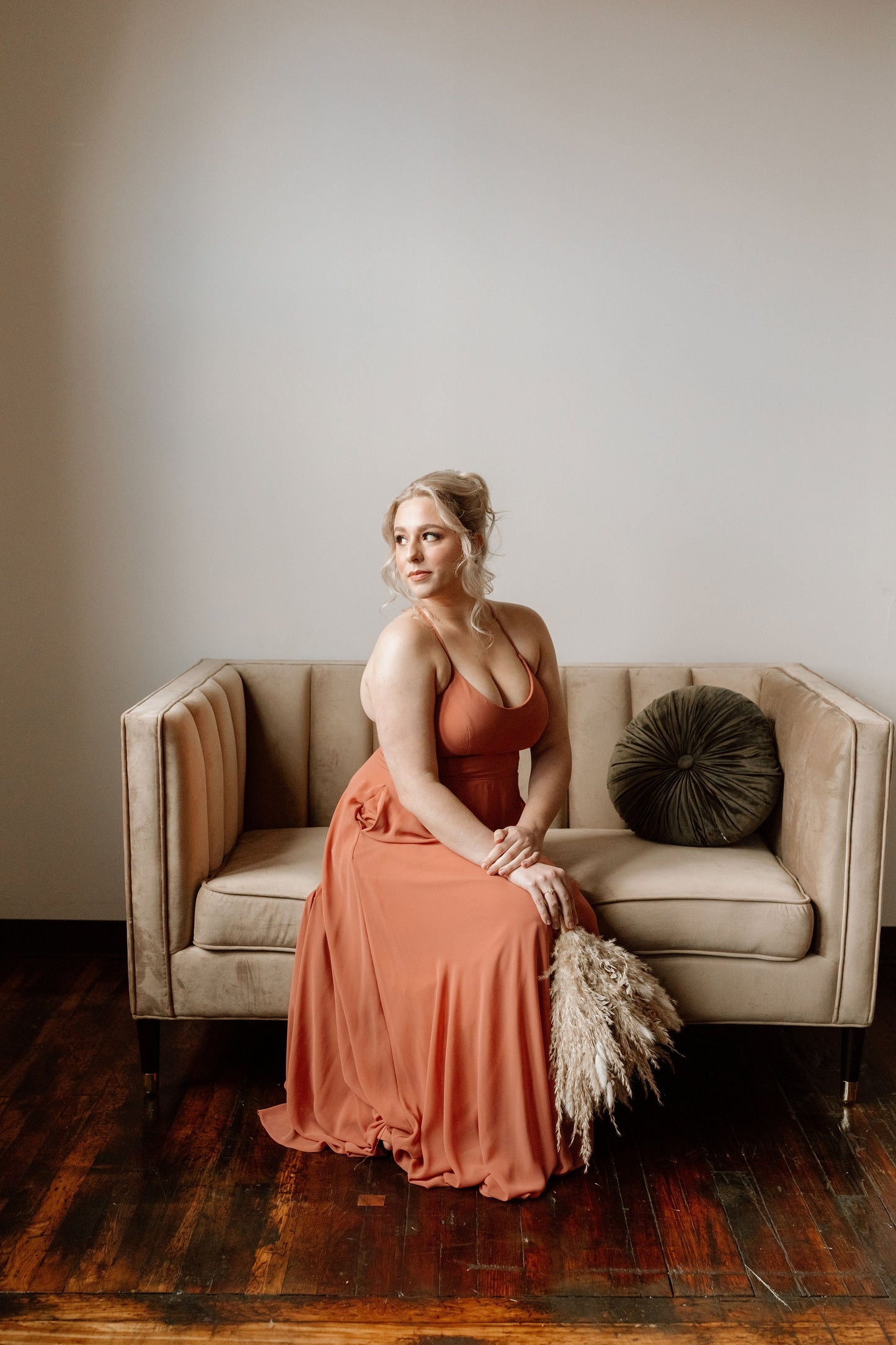 Cleo - Amber