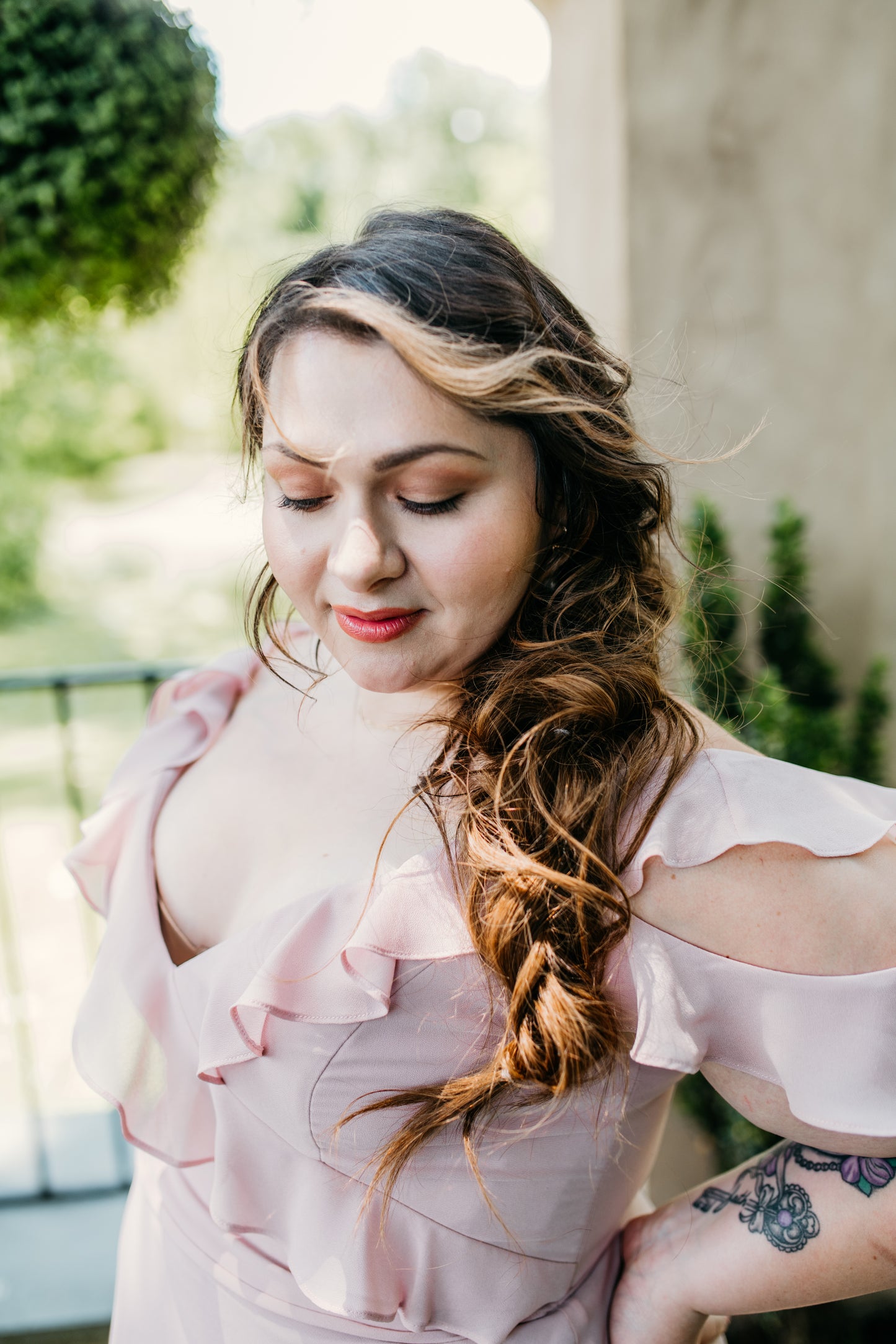 Katie wears Isla in Dusty Light Pink