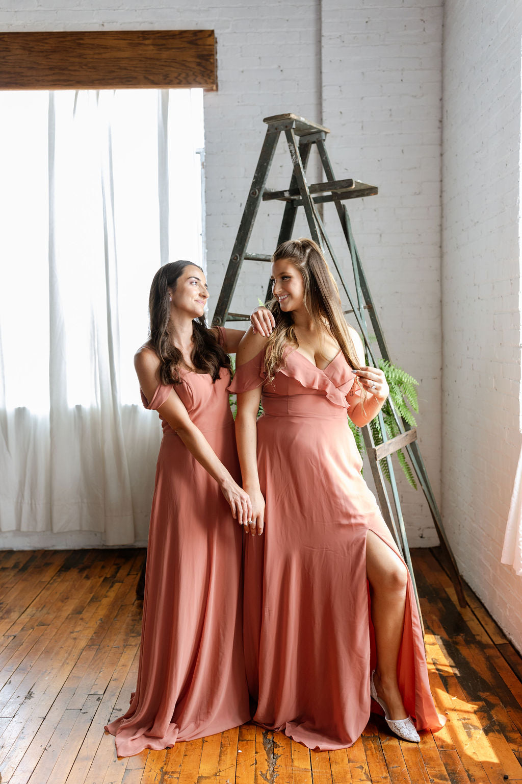 Matching Bridesmaid Dresses revu